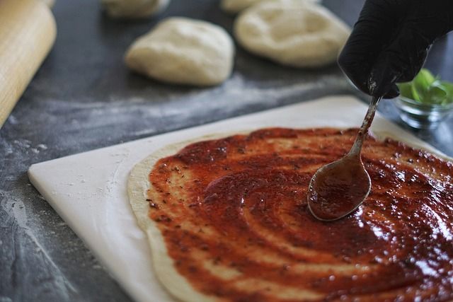 kamień do pieczenia pizzy